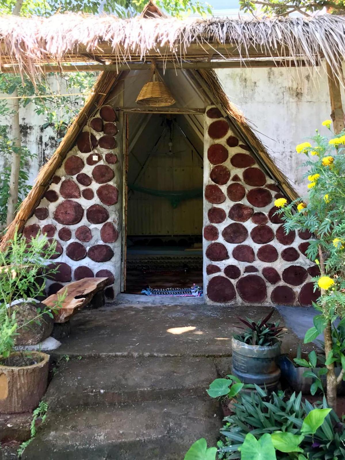 Backpacker Hostel And Jungle Trekking Banlung Esterno foto