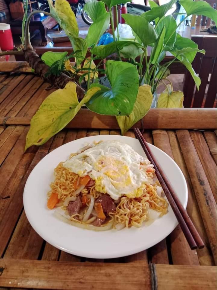 Backpacker Hostel And Jungle Trekking Banlung Esterno foto