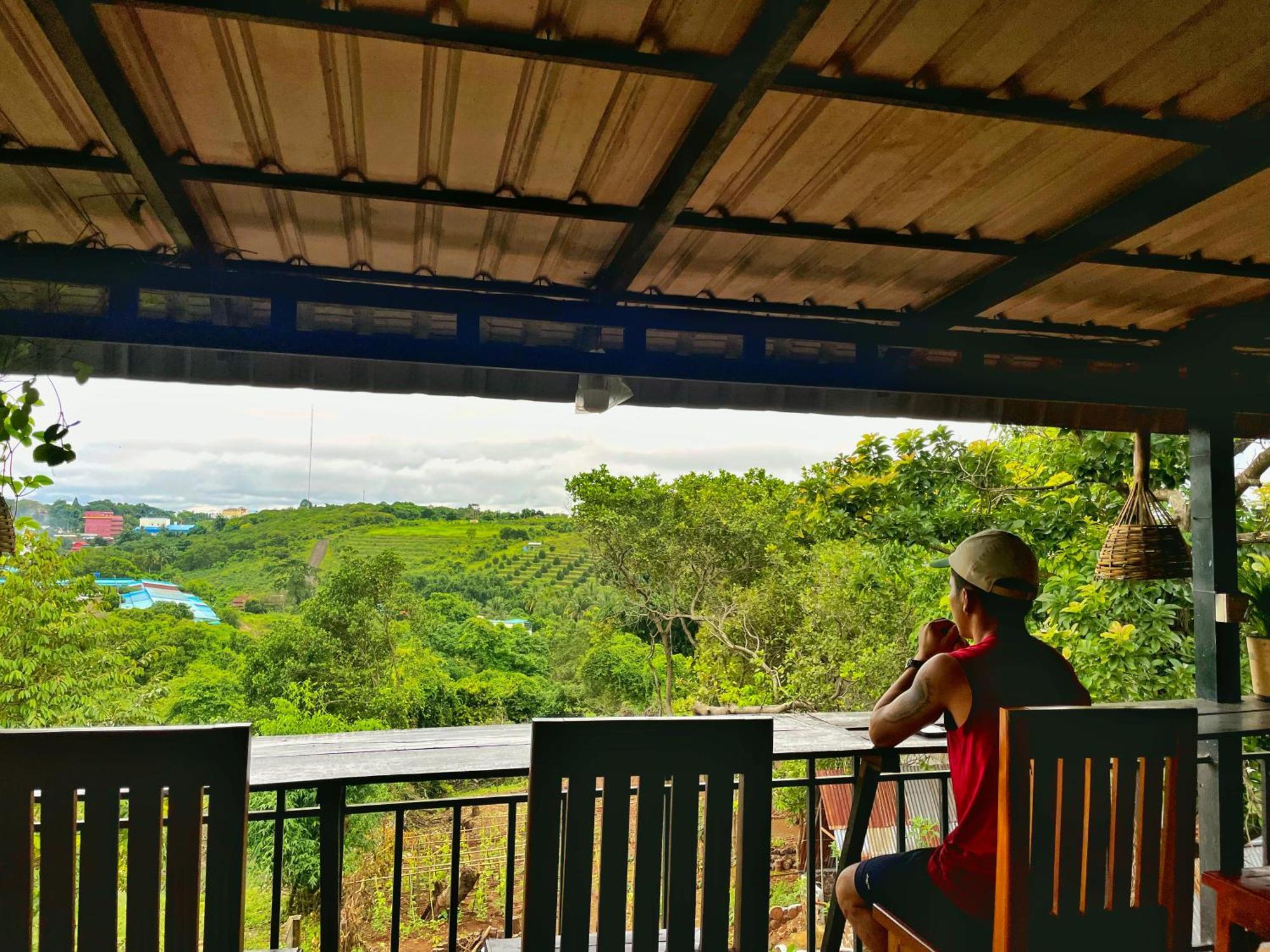 Backpacker Hostel And Jungle Trekking Banlung Esterno foto